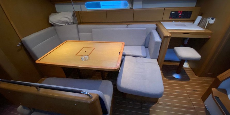 Jeanneau Sun Odyssey 44i