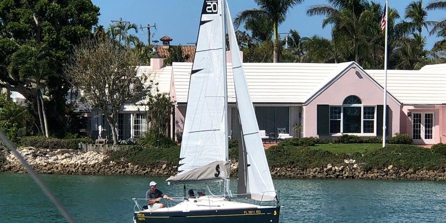 Beneteau First 20