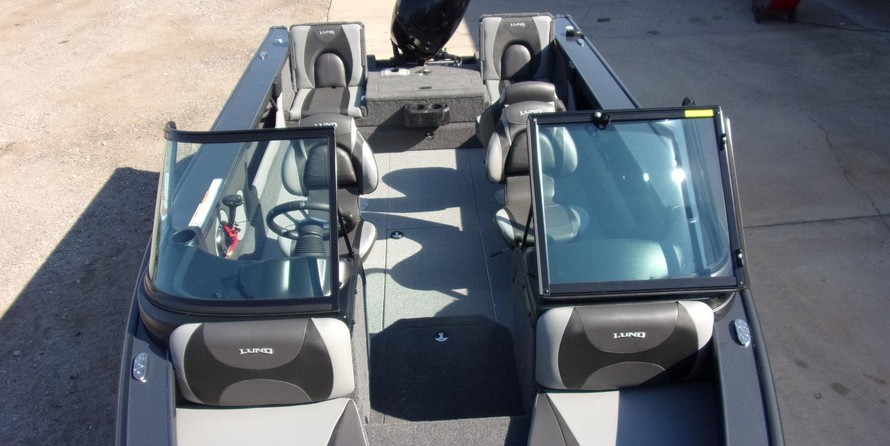 Lund Boats 1875 Crossover XS