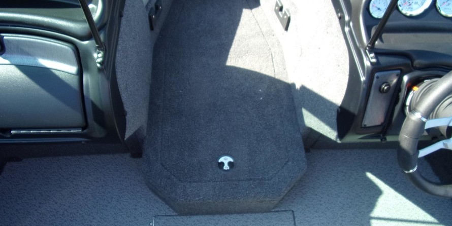 Lund Boats 1875 Crossover XS