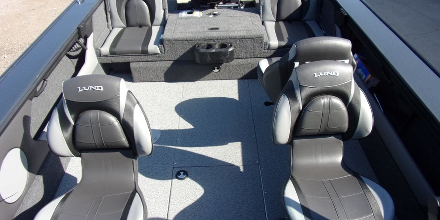 Lund Boats 1875 Crossover XS
