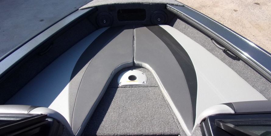 Lund Boats 1875 Crossover XS
