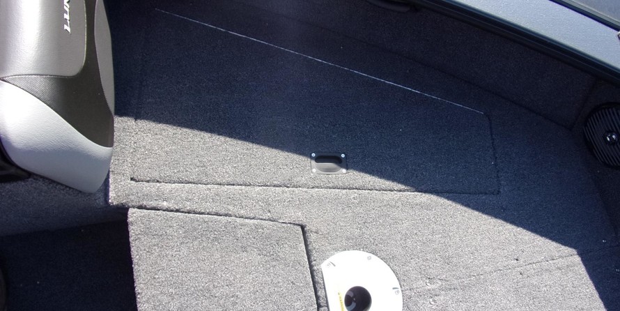 Lund Boats 1875 Crossover XS