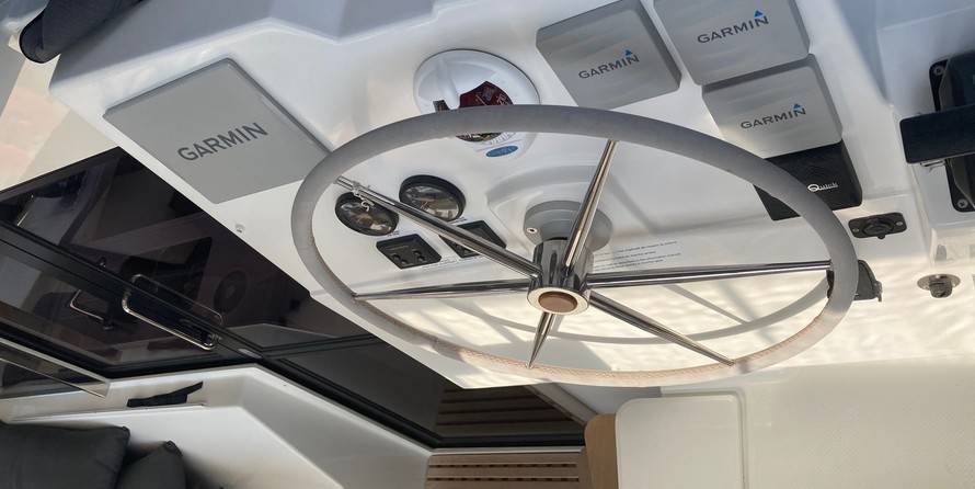 Fountaine Pajot Lucia 40