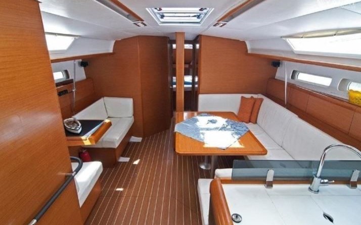 Jeanneau Sun Odyssey 439