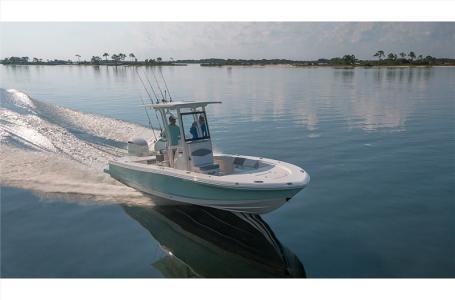 Robalo 246 Cayman