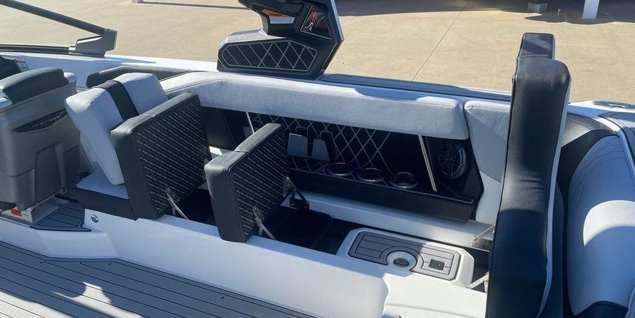 Super Air Nautique GS24