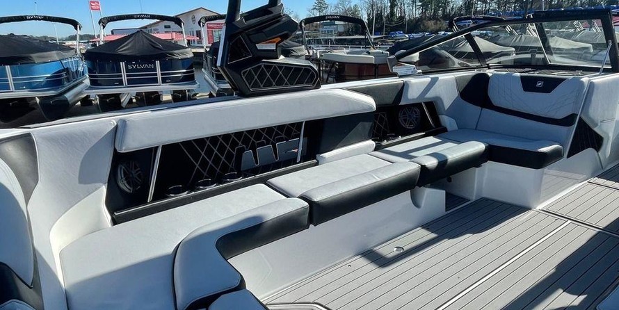 Super Air Nautique GS24