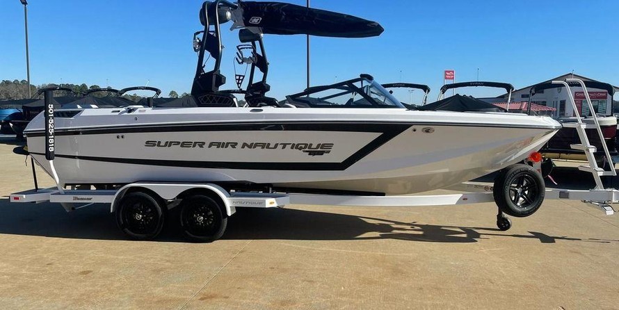 Super Air Nautique GS24