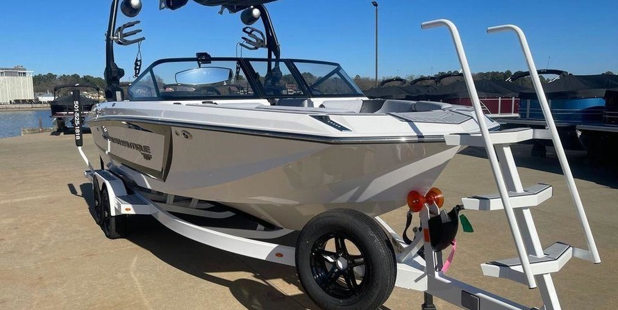 Super Air Nautique GS24