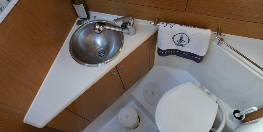 Jeanneau Sun Odyssey 49