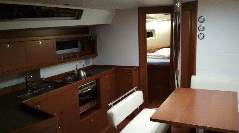 Oceanis 45