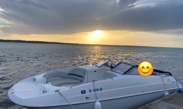 Sea Ray 220 Sun Sport