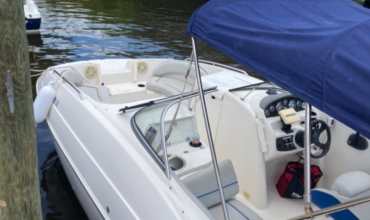 Sea Ray 220 Sun Sport