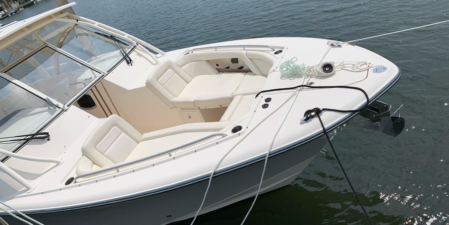 Grady-White Freedom 335