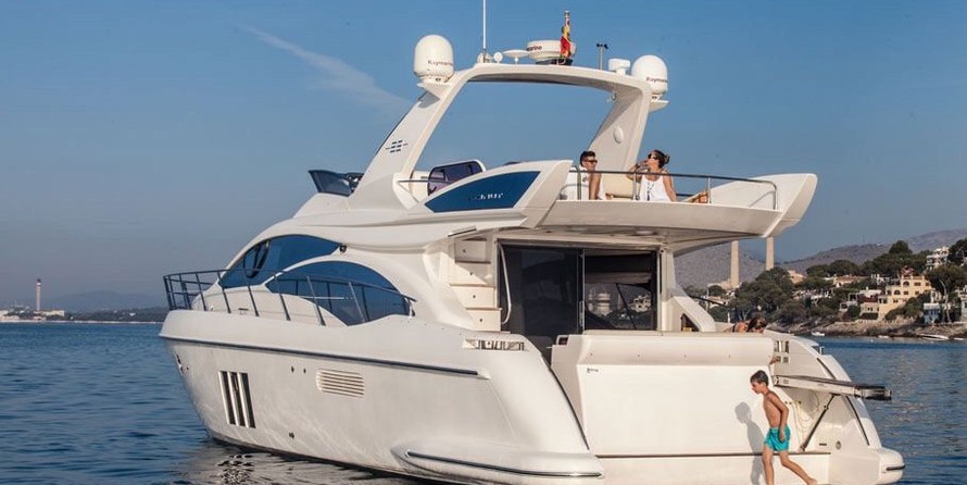 Azimut 58