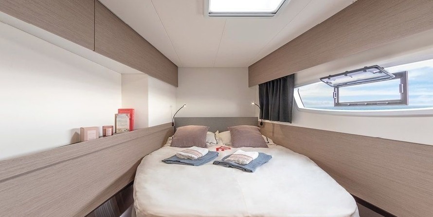 Fountaine Pajot Elba 45