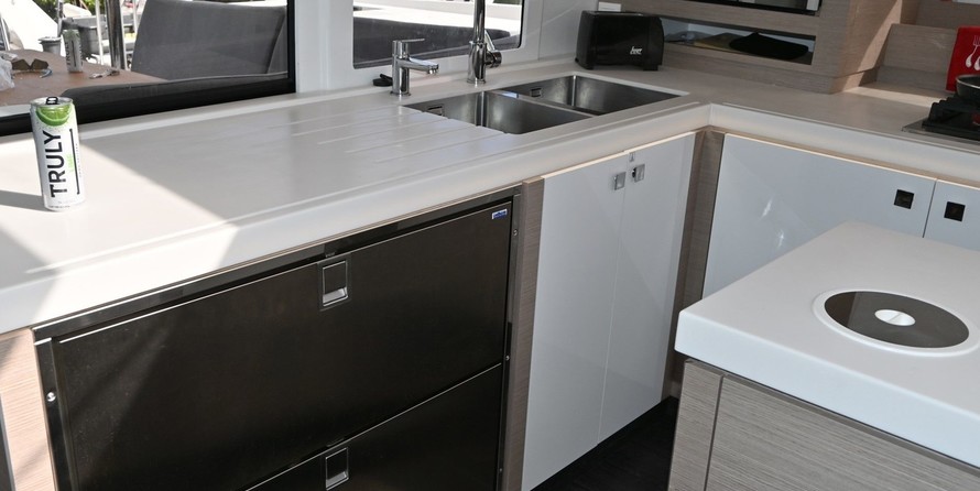 Fountaine Pajot Saona 47