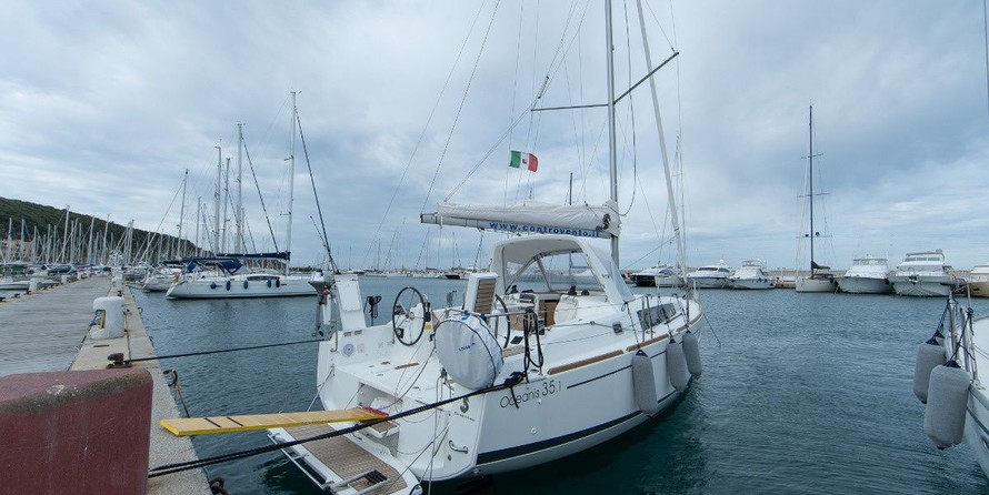 Beneteau Oceanis 35.1
