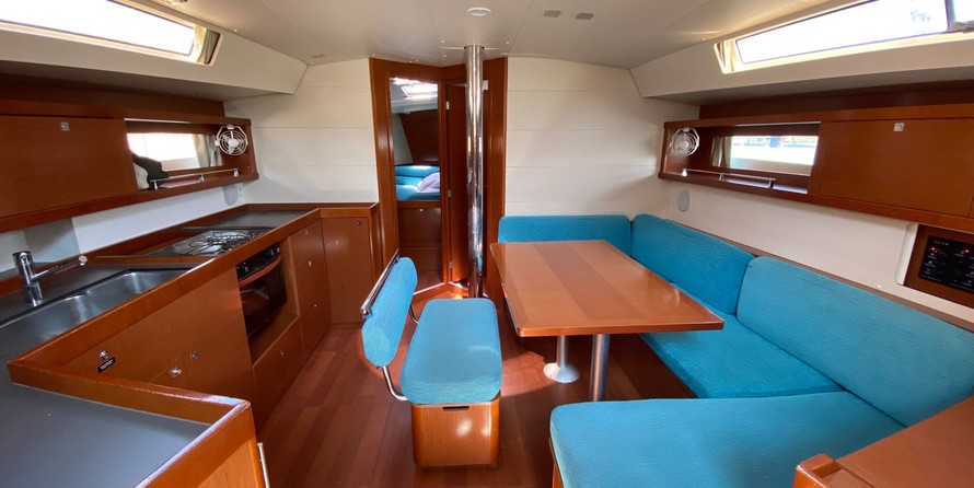Beneteau Oceanis 45