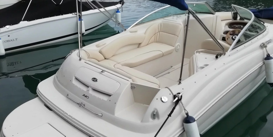 Sea ray 240