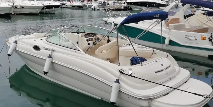 Sea ray 240