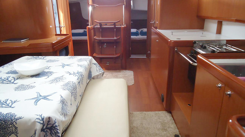 Beneteau Oceanis 46