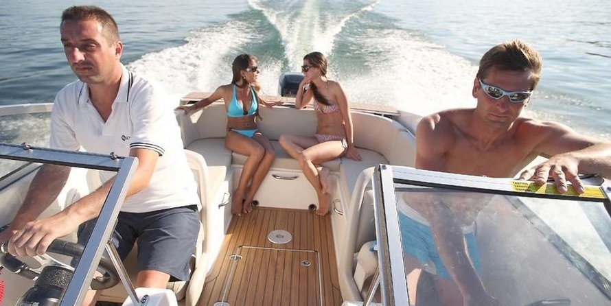 Quicksilver Activ 645 Cruiser