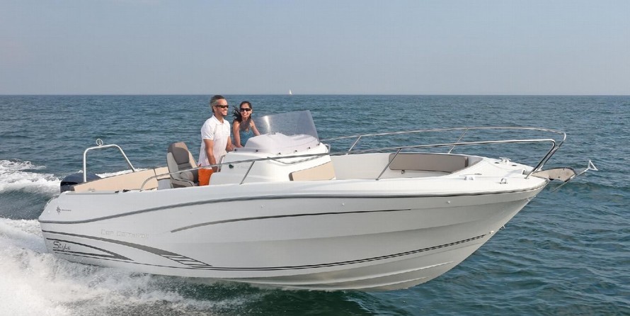 Jeanneau Cap Camarat 7.5 CC