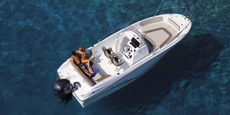 Jeanneau Cap Camarat 7.5 CC