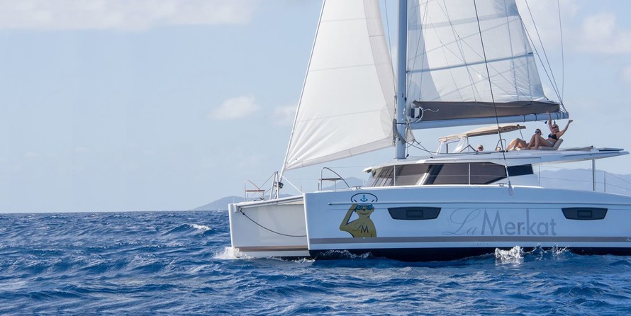 Fountaine Pajot Lucia 40