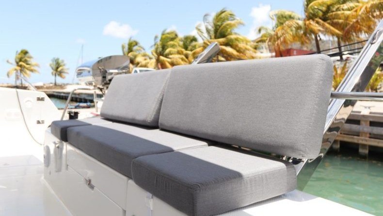 Fountaine Pajot Lucia 40
