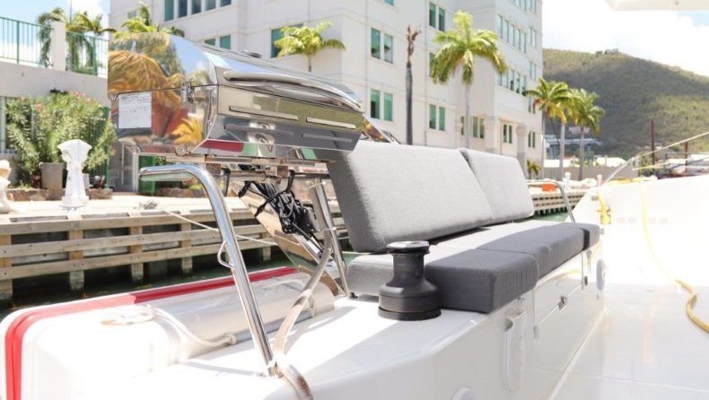 Fountaine Pajot Lucia 40