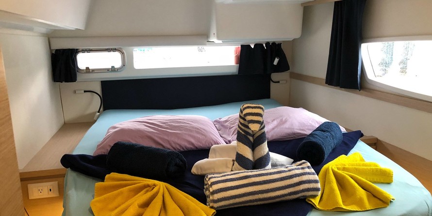 Fountaine Pajot Helia 44