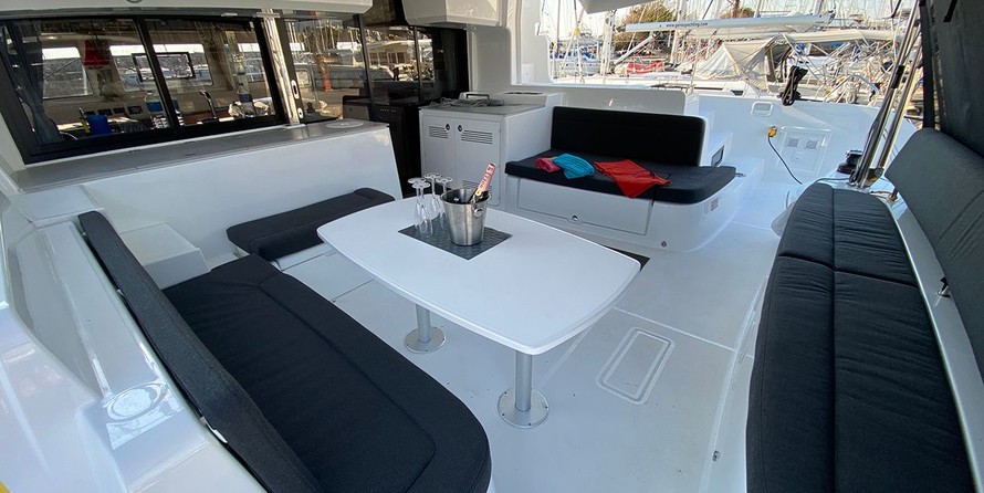 Lagoon 46