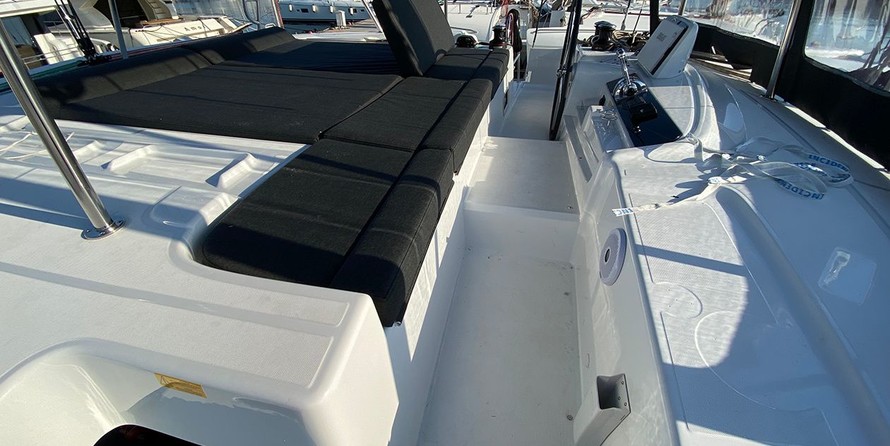 Lagoon 46