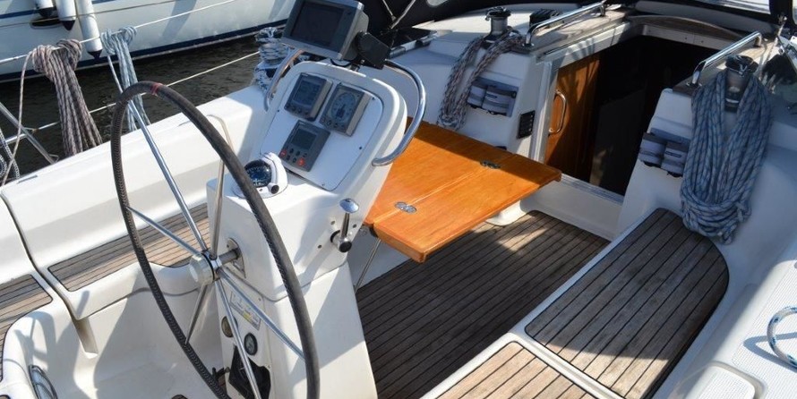 Bavaria 42 Cruiser