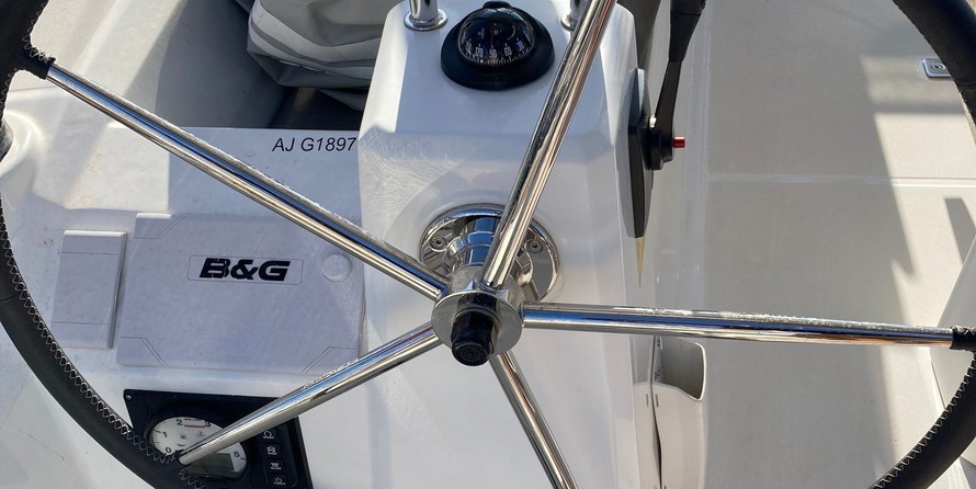 Beneteau Oceanis 35.1