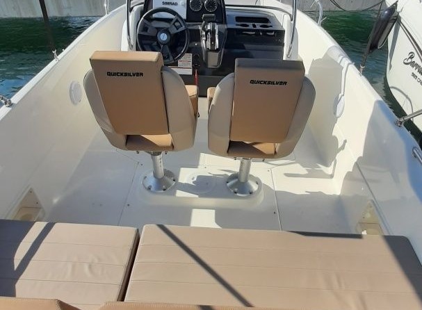 Quicksilver Activ 605 Open