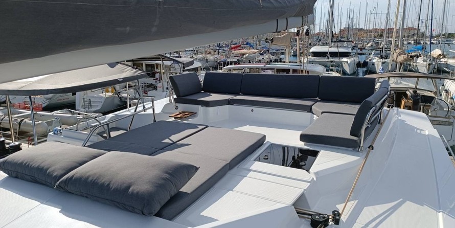 Fountaine Pajot Elba 45