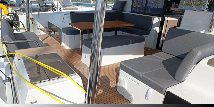 Fountaine Pajot Elba 45