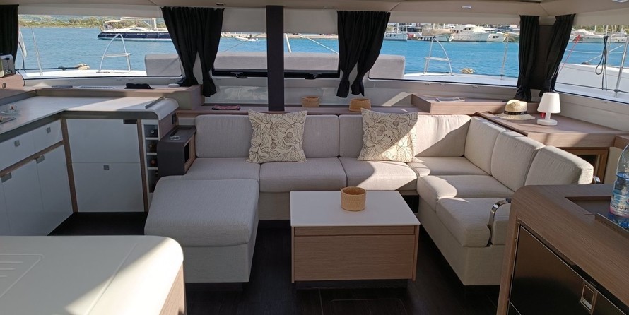 Fountaine Pajot Elba 45