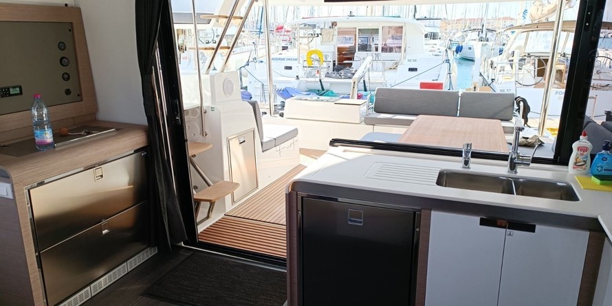 Fountaine Pajot Elba 45