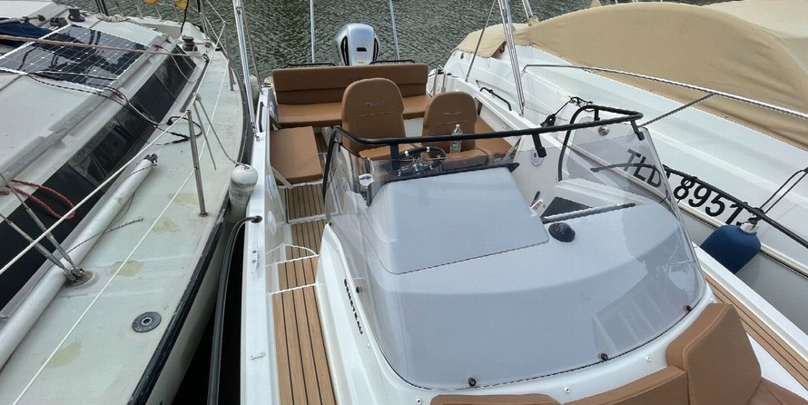 Beneteau Flyer 8