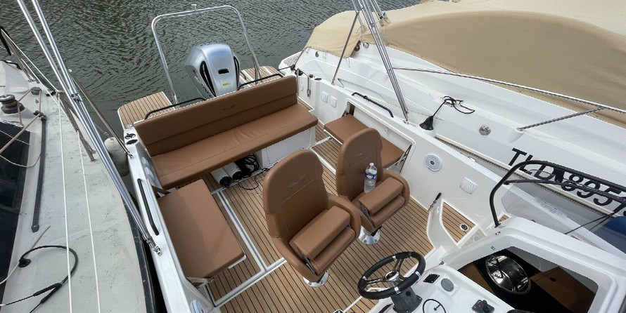 Beneteau Flyer 8