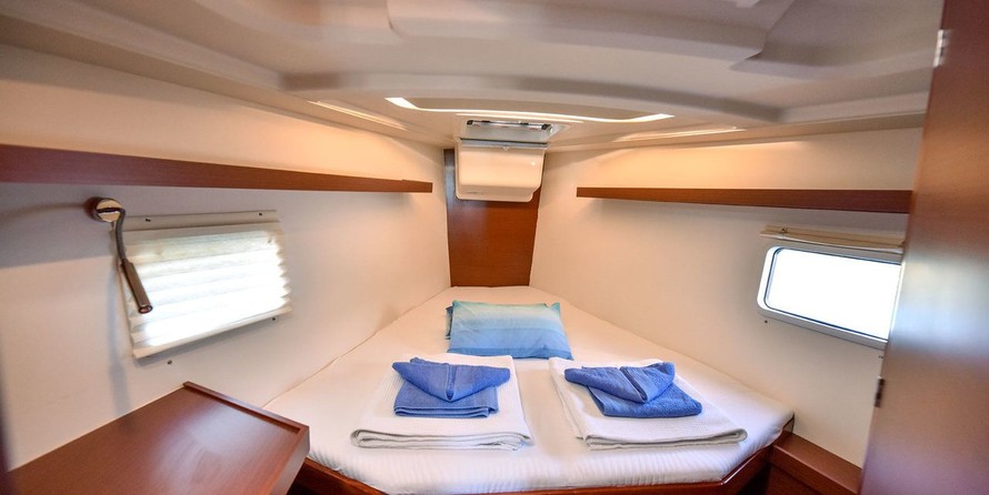 Hanse 418