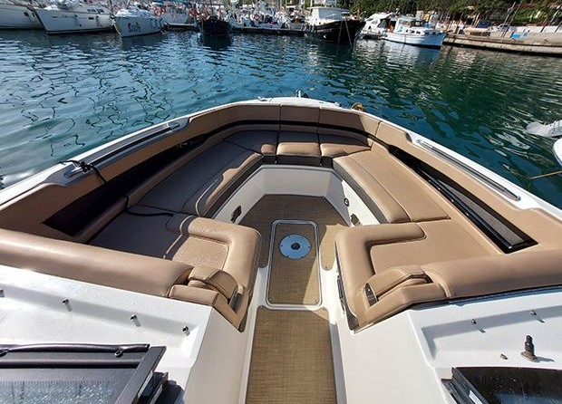 Sea Ray 310 SLX