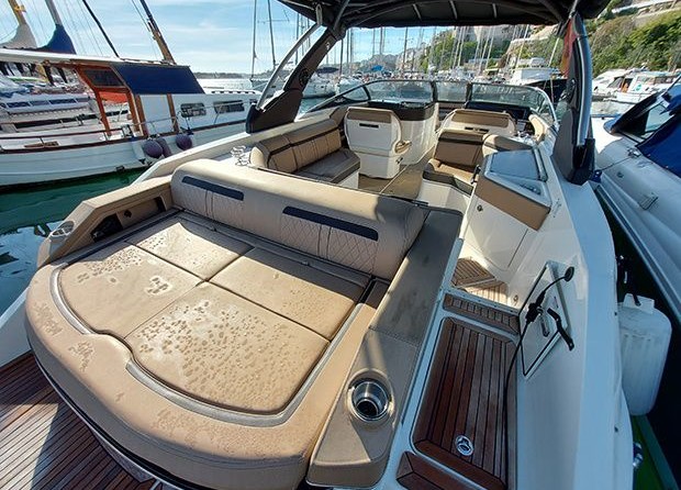 Sea Ray 310 SLX