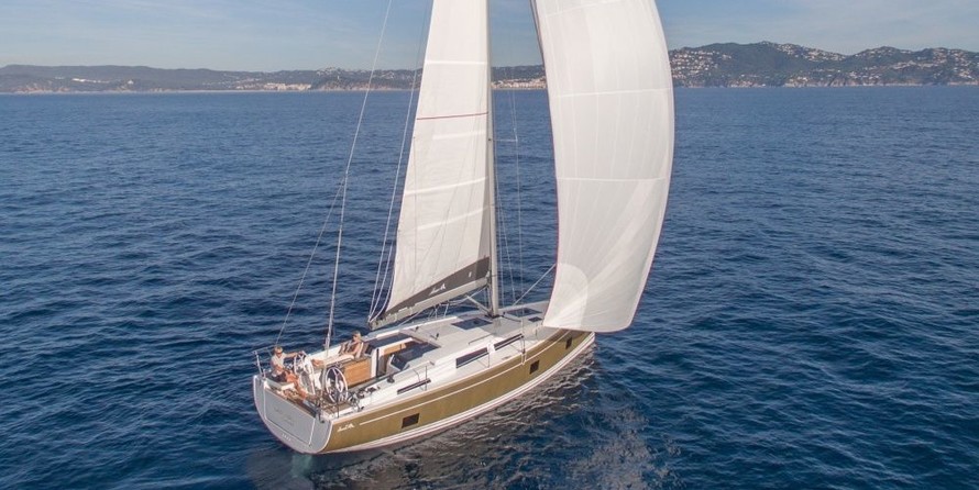 Hanse 418