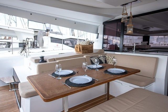 Fountaine Pajot Elba 45